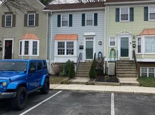 1472 Harwick Ct, Crofton, MD 21114