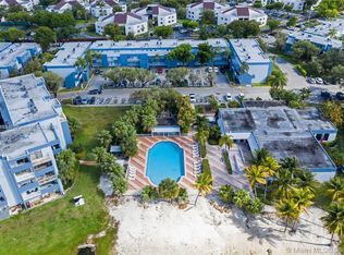 9367 Fontainebleau Blvd APT G234, Miami, FL 33172