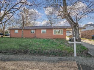 1015 Falling Springs Dr, Dupo, IL 62239