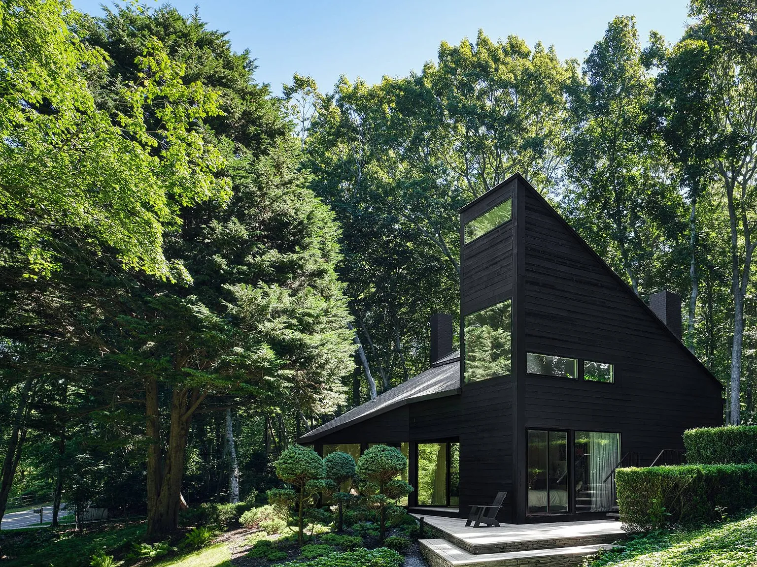 Futterman Designed Modernist Retreat Rental Offering — Photo 2