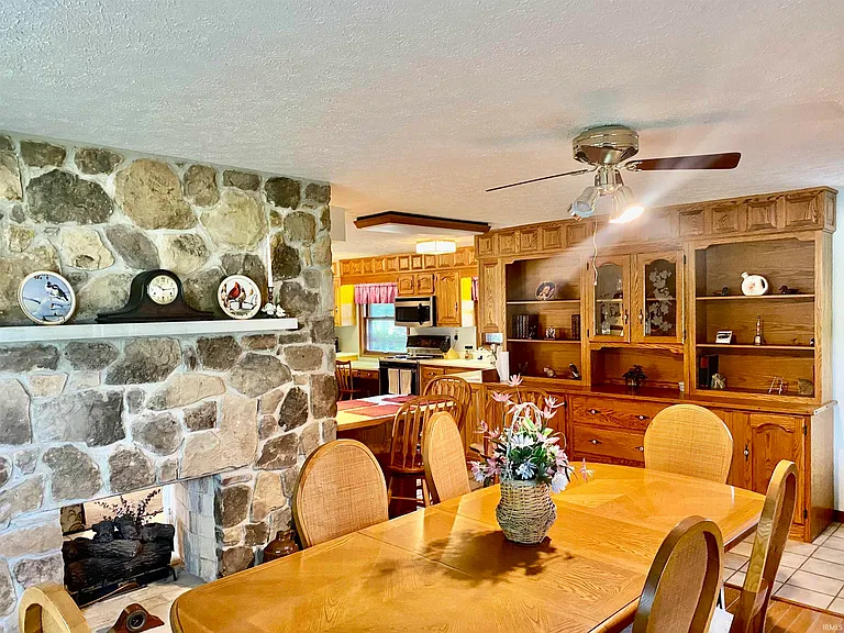 4820 S Old State Road 37 — Photo 17