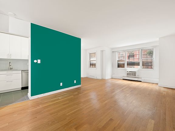 2nd image of 1175 York Ave APT 2R