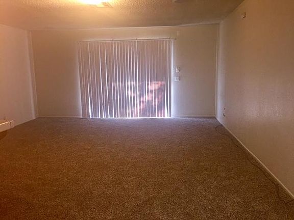 5th image of 43825 Gillan Ave