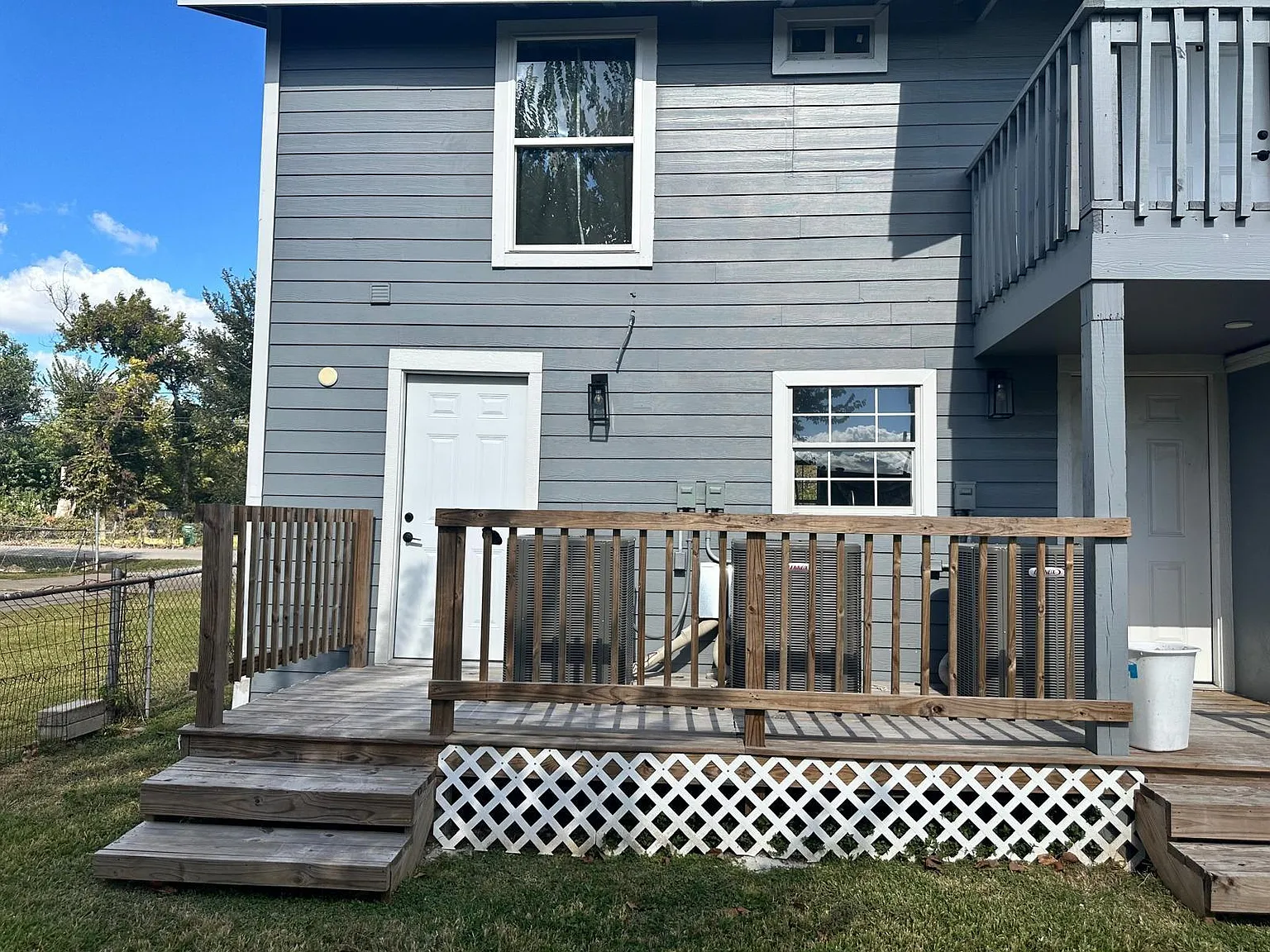 1 bed, 1.0 bath, $500 — Photo 1