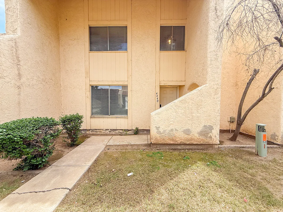 1-2_04242026 - 4440 W Solano Dr N