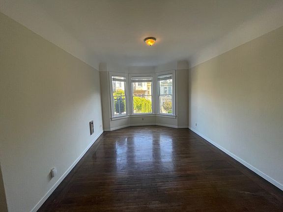 5th image of 558 Waller St #558A
