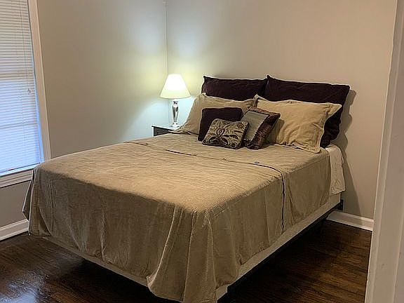 #2 bedroom 10x12