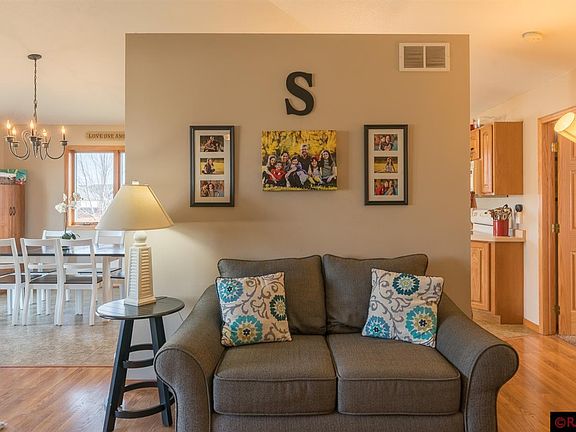 4th image of 108 Cole Ct