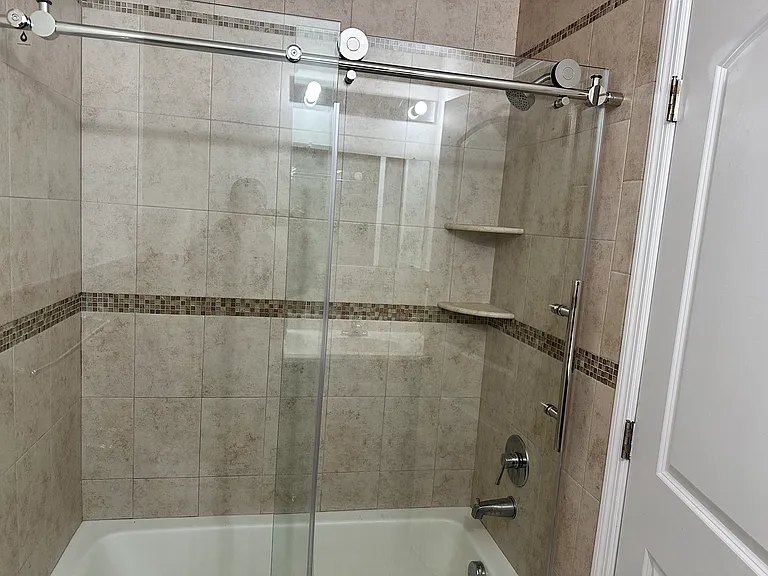 452 Fulton St — Photo 7