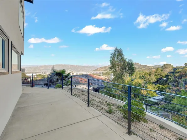 3546 Multiview Dr, Los Angeles, CA 90068
