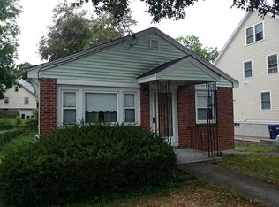 96 Dent St, West Roxbury, MA 02132