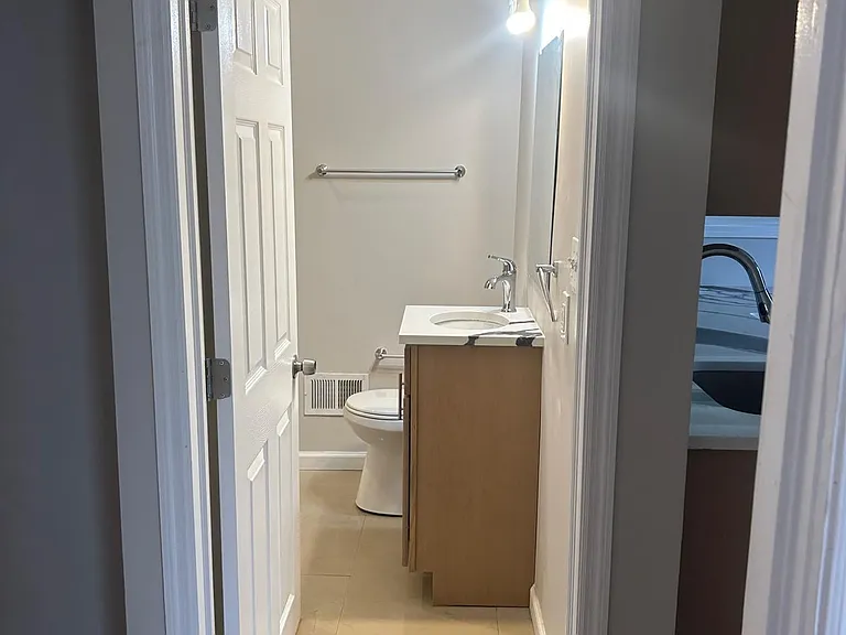 18 Winfield Ave #1 — Photo 6
