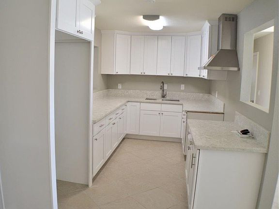 2nd image of 16020 Binney St