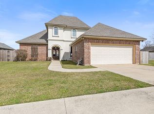 105 & 107 Talon Rd, Youngsville, LA 70592