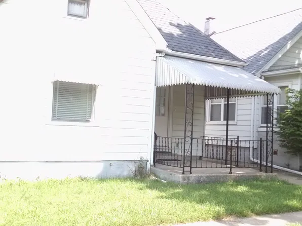 807 W Thrush Ave, Peoria, IL 61604