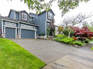 4018 Crystal Ridge Dr SE, Puyallup, WA 98372