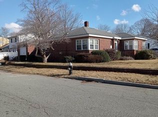 287 Oak St, Brockton, MA 02301