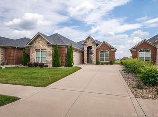1725 Bay Hill Pl, Henryville, IN 47126