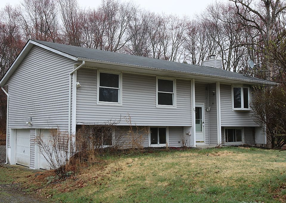 1st image of 17 Roosevelt Rd