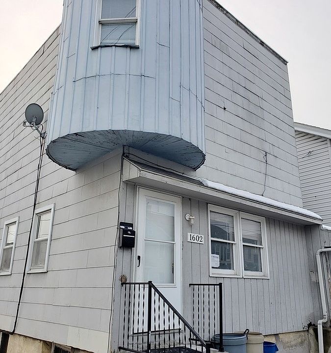 1st image of 1602 Newport Ave Floor 1