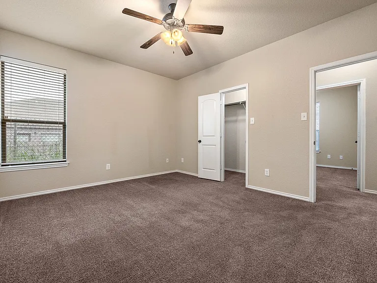 293 Rosalie Dr — Photo 12
