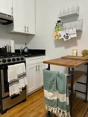 Rented by MOTION New York | media 15