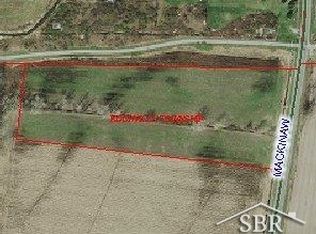 5727 Mackinaw Rd, Saginaw, MI 48604