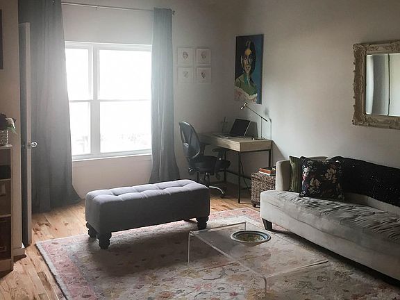 4th image of 800 Peachtree St NE APT 1212
