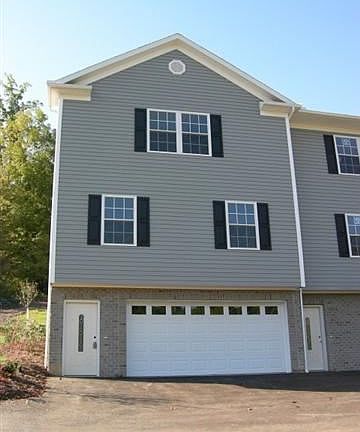 2nd image of 1002 W Canyon Dr