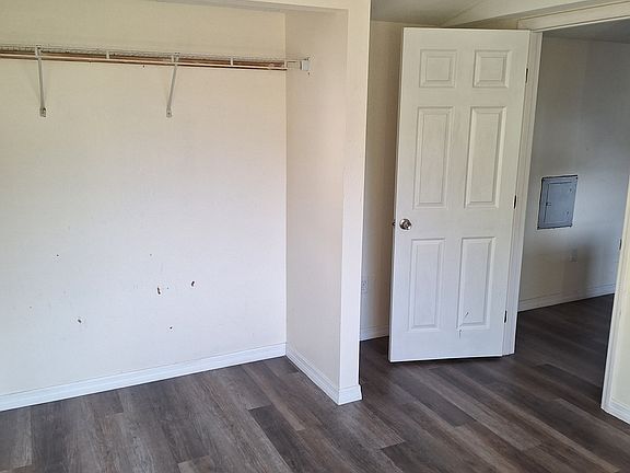 3rd image of 11226 Sunset View Ln #A