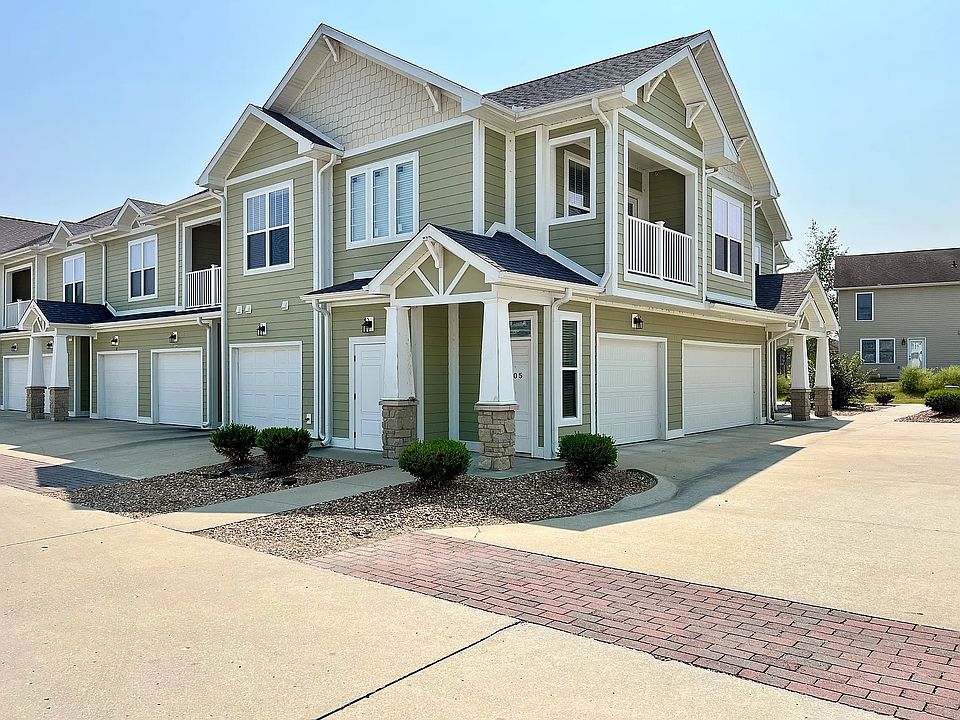1st image of 2015 Walden Pond Way APT 102