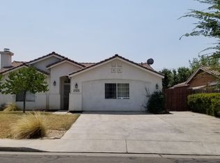 2323 W Delta Ave, Visalia, CA 93291