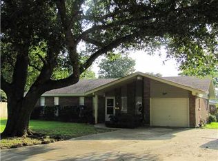 8 Concord Pl, Gulfport, MS 39507