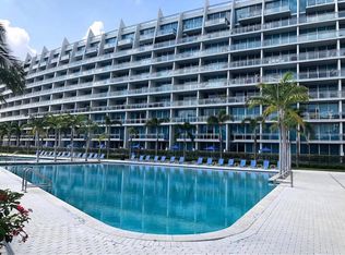 2950 NE 188th St #403A, Miami, FL 33180