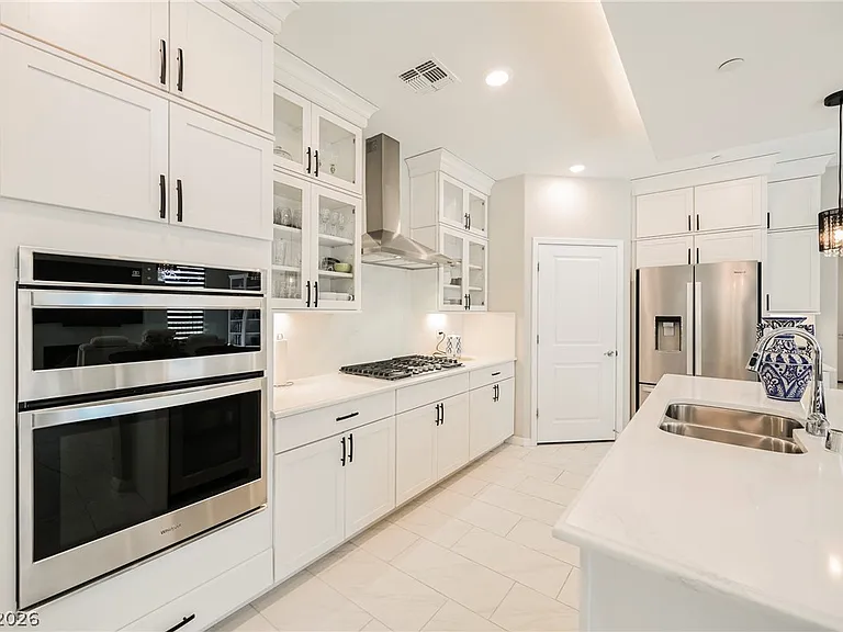 23 Cliffwater St — Photo 15