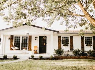 1165 Saratoga Dr, Saint Charles, MO 63303