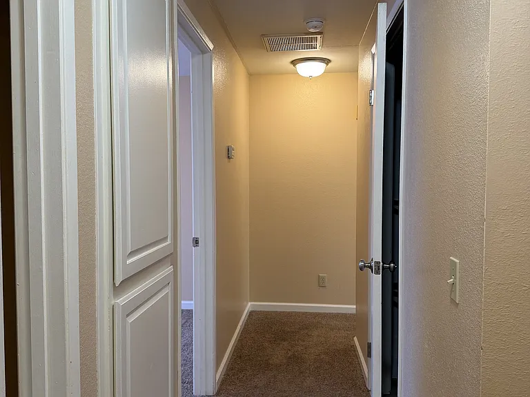 1701 Antoine Ave — Photo 13