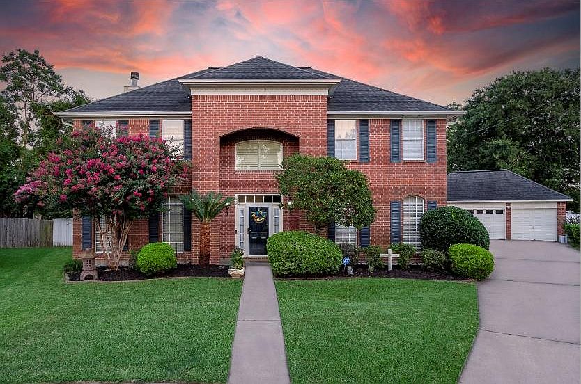 1st image of 1424 Arbor Ct