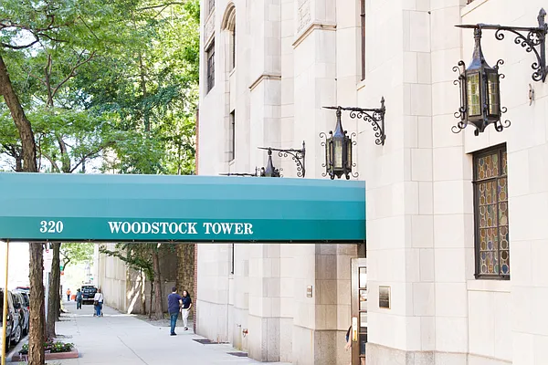 Rented by Compass | media 11