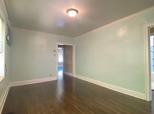 4255 W Leland Ave, Chicago, IL 60630