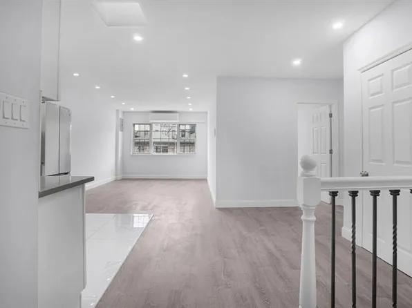 3604 Willett Avenue image 14 of 31