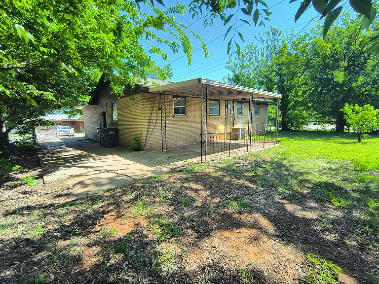 140 Ridgecrest Rd — Photo 22