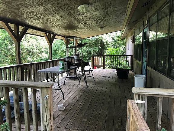 3rd image of 700 Joyce Ln