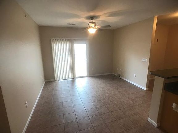 3rd image of 33 Kassebaum Ln APT 106