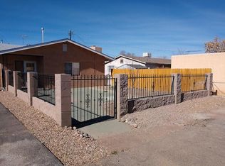 1211 Forrester Ave NW #A, Albuquerque, NM 87104