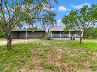 6185 County Road 417, Mccoy, TX 78113