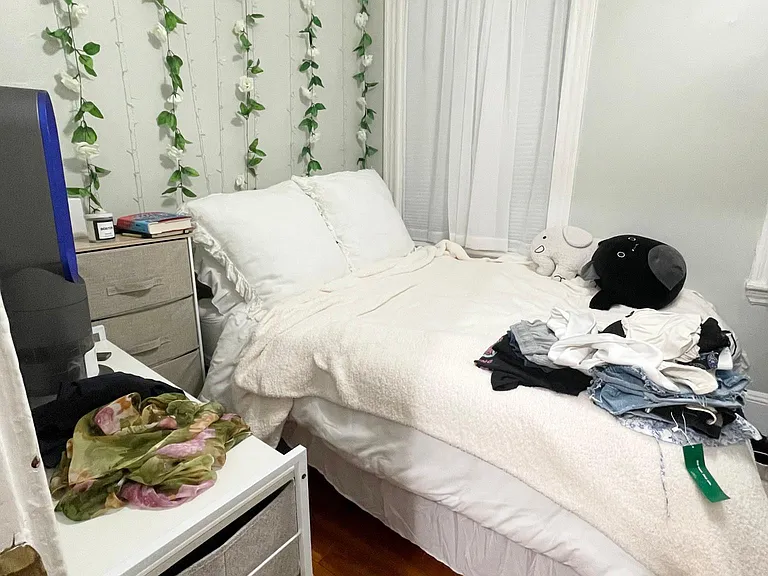31 Irving St #6 — Photo 16