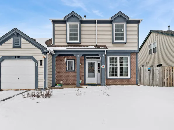 220 Pinehurst Dr, Mundelein, IL 60060