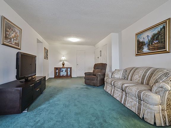 3rd image of 8429 155th Ave APT 5C