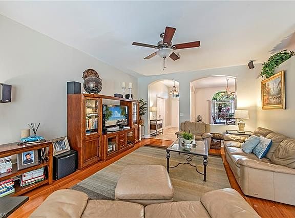 5th image of 9140 Pittsburgh Blvd